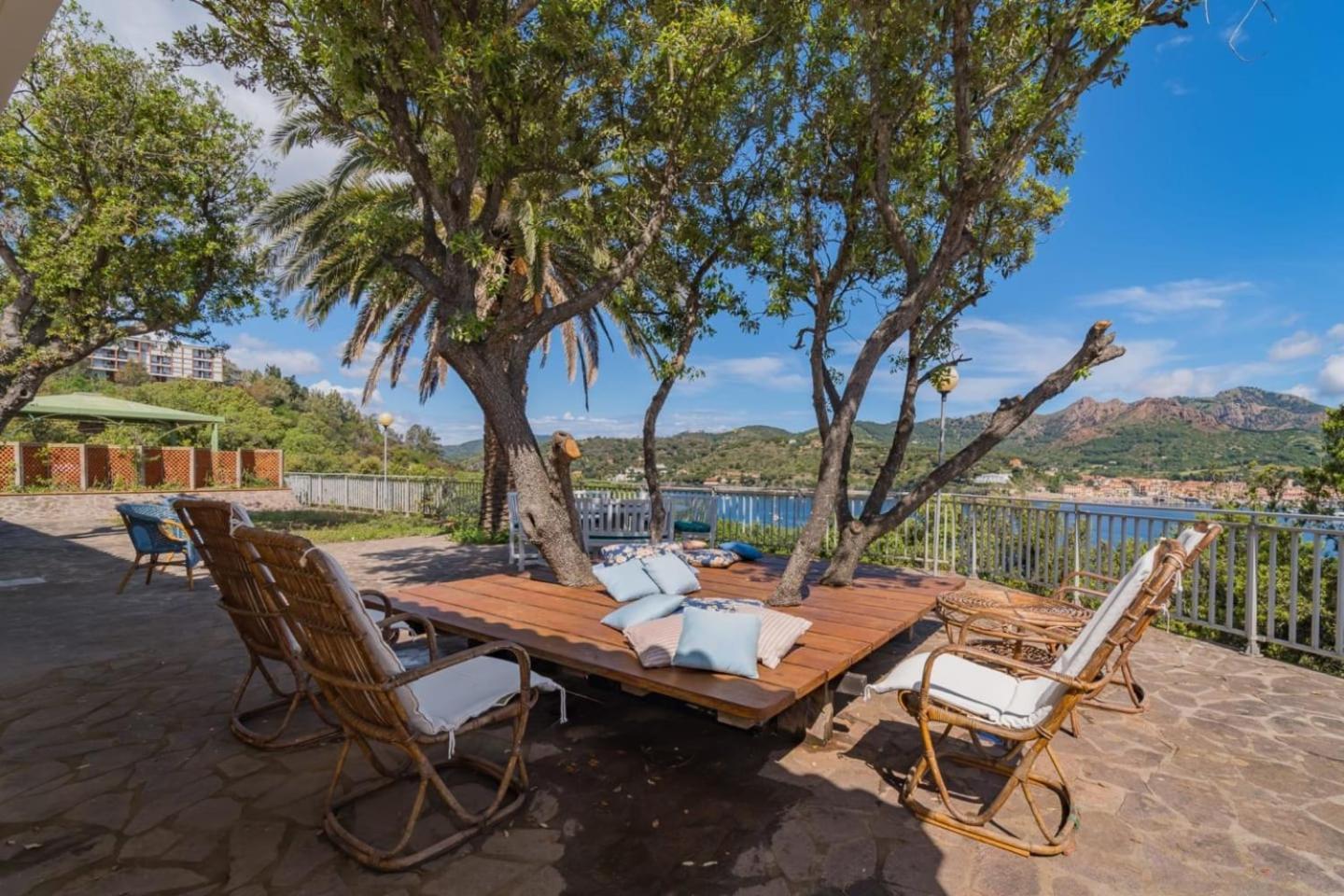 Casa William - Villa E 2 Dependance Porto Azzurro Bagian luar foto