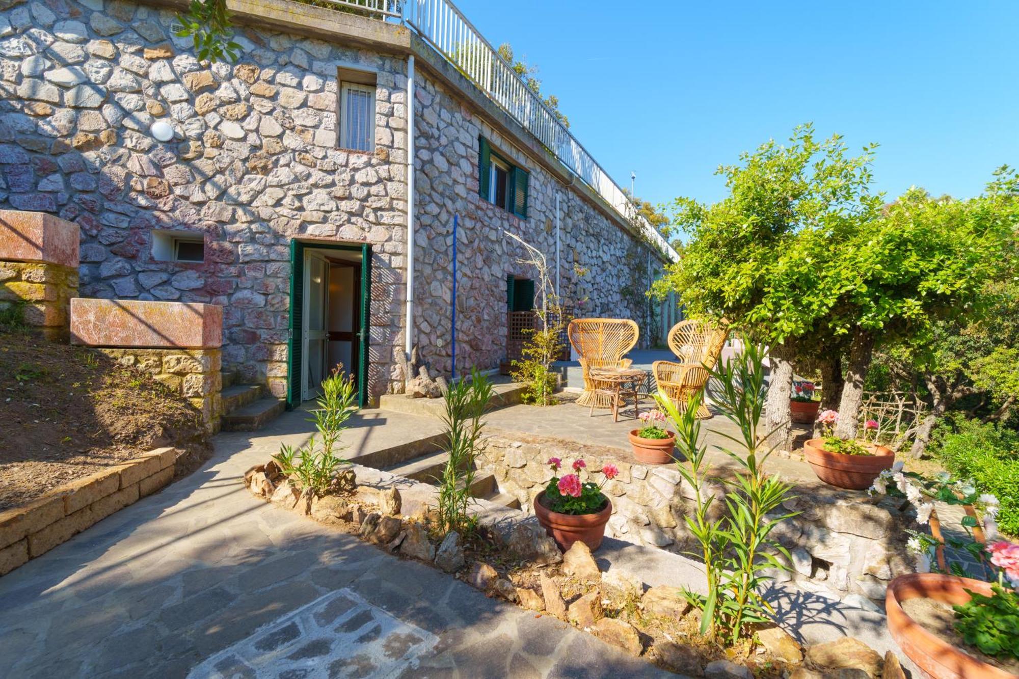 Casa William - Villa E 2 Dependance Porto Azzurro Bagian luar foto